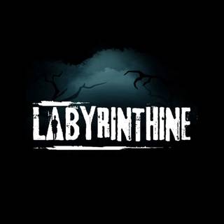 Labyrinthine wallpaper