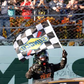 Tyler Reddick wallpaper