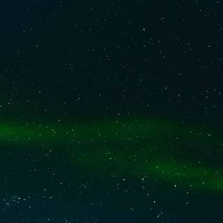 Dark aurora wallpaper