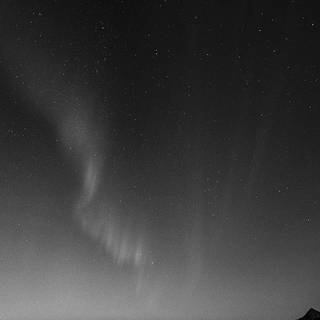 Dark aurora wallpaper