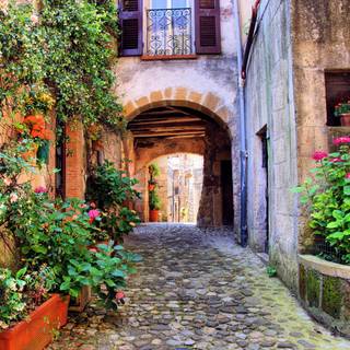 Italian street wallpaper