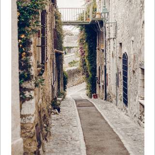 Italian street wallpaper