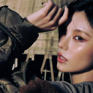 Itzy 2025 PC wallpaper