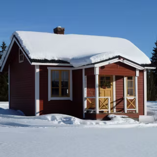 Winter home arhitecture wallpaper