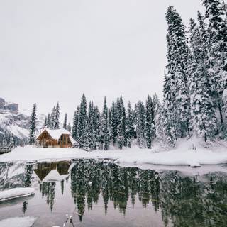 Cabin winter HD wallpaper
