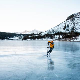 Ice skating phone wallpaper