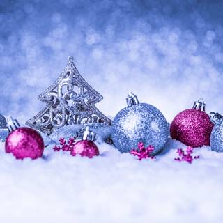 New Year purple wallpaper