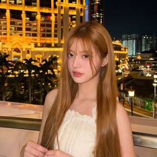 Minju Illit wallpaper