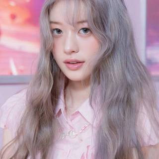 Minju Illit wallpaper