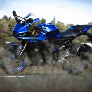 R15 v4 bike wallpaper