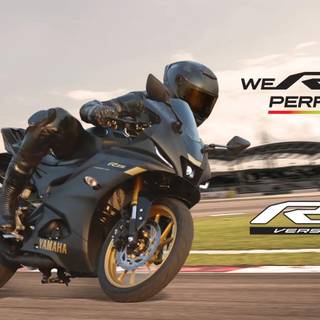 R15 v4 bike wallpaper