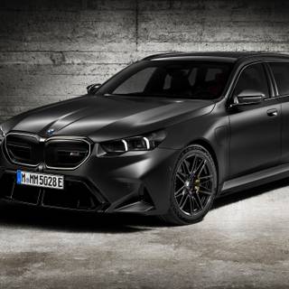 BMW M5 Touring wallpaper