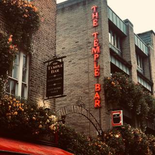 Temple Bar wallpaper