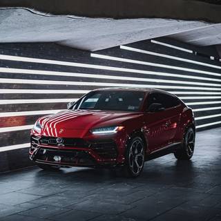 Red Lamborghini Urus wallpaper