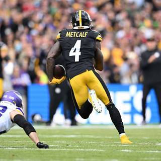 DK Metcalf Pittsburgh Steelers wallpaper