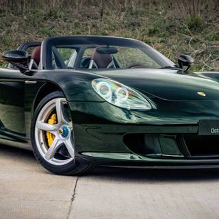 Dark green car wallpaper