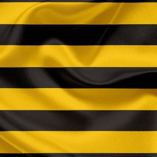 Yellow stripes wallpaper