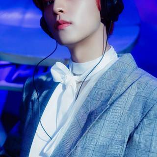 Purple Seungmin wallpaper