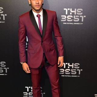 Neymar suit wallpaper