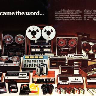 Reel-to-reel audio tape recording wallpaper