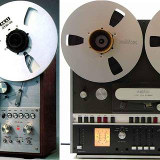 Reel-to-reel audio tape recording wallpaper