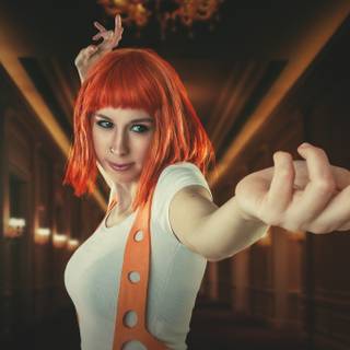 Leeloo wallpaper