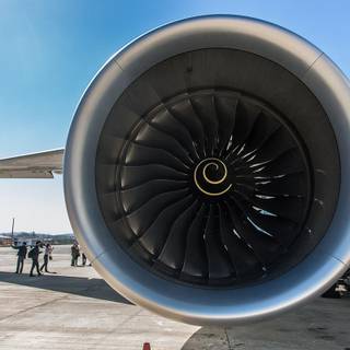 Turbojet engine wallpaper