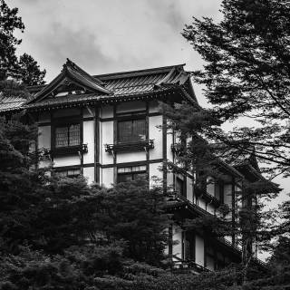 4k dark Japan wallpaper