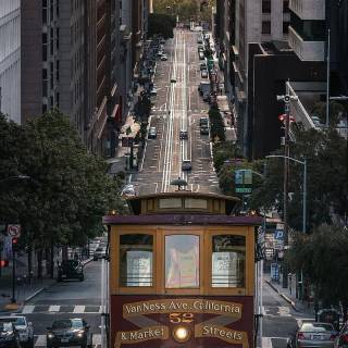 Train 4k phone wallpaper