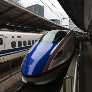 Train 4k phone wallpaper