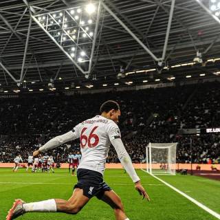 Trent Alexander Arnold phone wallpaper