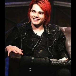 Gerard Way phone wallpaper