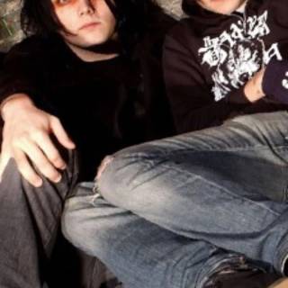 Gerard Way phone wallpaper