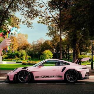 Porsche 911 pink wallpaper