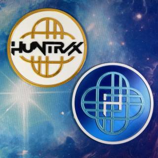 Huntrix logo wallpaper