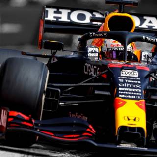 Max Verstappen laptop wallpaper