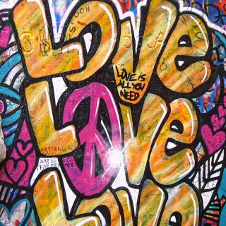 Graffiti love wallpaper