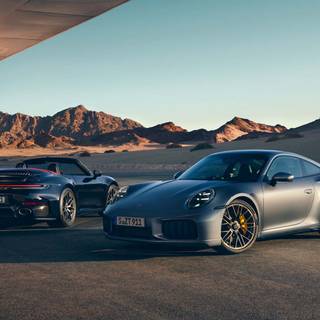 Black Porsche desktop wallpaper