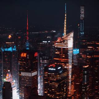 Phone city night wallpaper