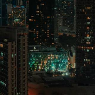 Phone city night wallpaper