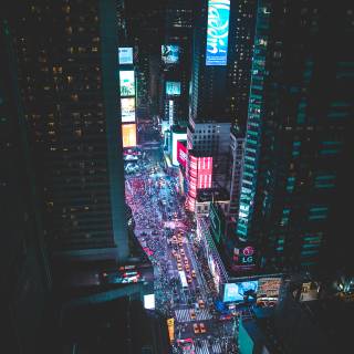 Phone city night wallpaper