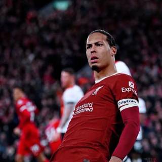 Virgil Van Dijk phone wallpaper
