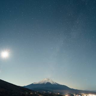 Mountain night phone wallpaper