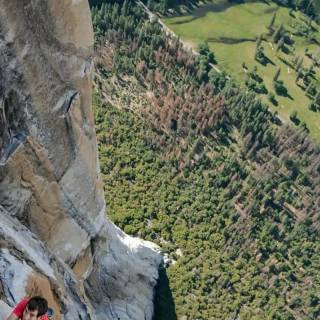 Rock climbing phone wallpaper