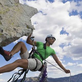 Rock climbing phone wallpaper