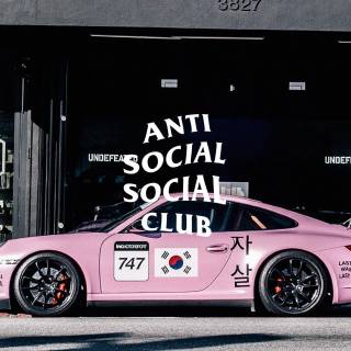 Pink Porsche desktop wallpaper