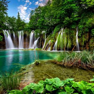 Desktop waterfall wallpaper