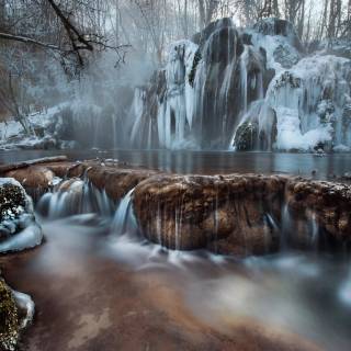 Desktop waterfall wallpaper