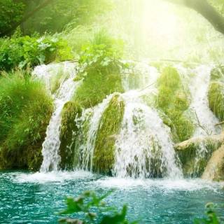 Desktop waterfall wallpaper