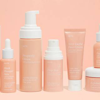 Skincare desktop wallpaper